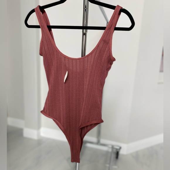 Pink Burgundy bodysuit ribbed small medium NWT - Picture 4 of 14